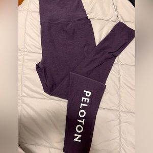 Beyond Yoga Peloton Leggings Size XL Smooth Like Butter!